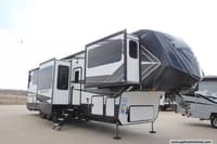 62325 - 41' 2019 Grand Design Momentum 376TH w/5 Slides & Generator  - Toy Hauler Image 1