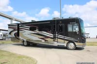 62185 - 36' 2018 Fleetwood Bounder 35P w/4 Slides Image 1