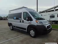 52360 - 18' 2023 Thor Scope 18M Image 1