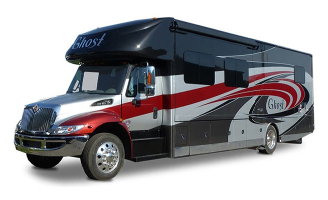 pre-owned motorhomes and RVs for sale at PPL Motorhomes in New Braunfels, Texas