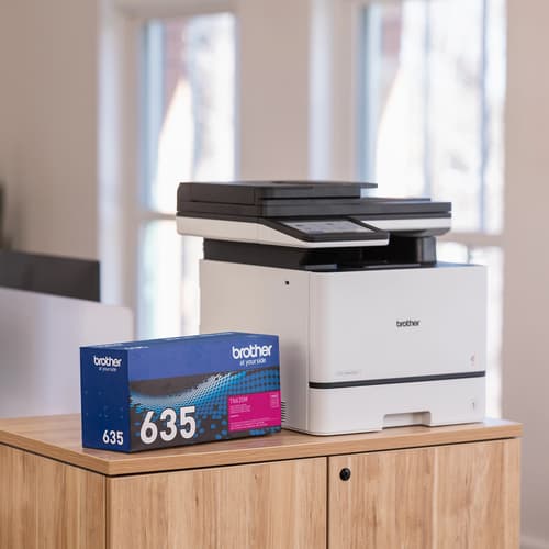 Brother authentique TN635M Cartouche de toner magenta à rendement standard