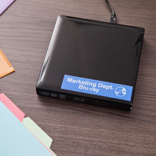 Brother TZe545G Ruban laminé bleu avec texte blanc authentique pour étiqueteuses P-touch, 18 mm de largeur x 8 m de longueur