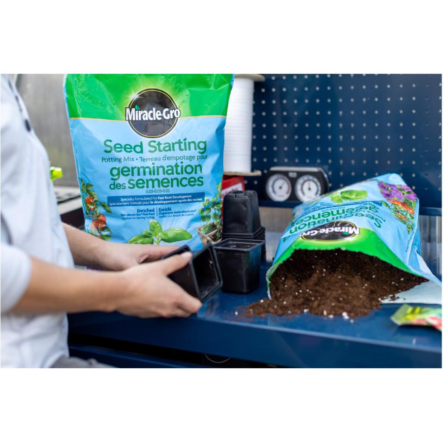 MIRACLE-GRO Enriched Seed Starting Potting Soil Mix | Home Hardware
