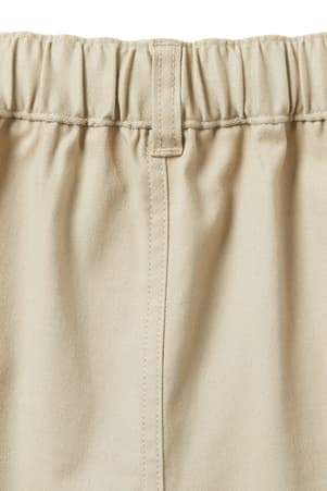 detail view of back encased elastic of  Girls' Adaptive Bermuda Short