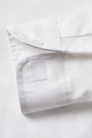 second detail view of sleeve EZ-Closure of  Adaptive Long Sleeve Oxford Shirt