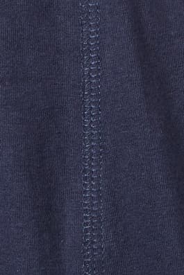 detail view of flat seams of  Adaptive Knit Legging