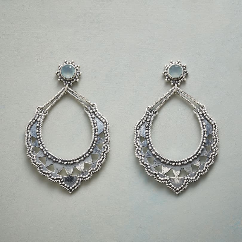 LACE COLLAR EARRINGS view 1