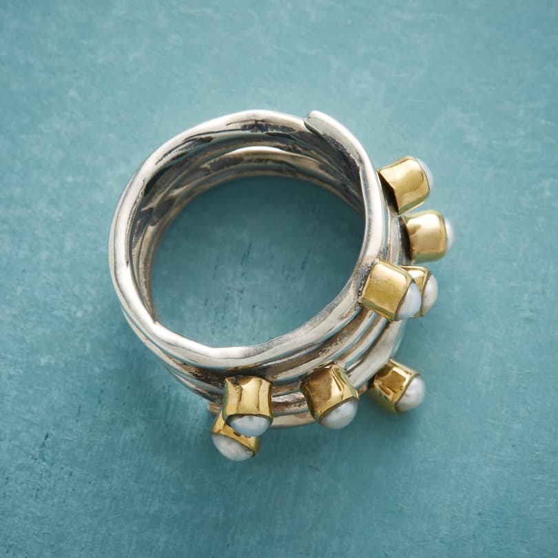 COILED PEARL RING view 1