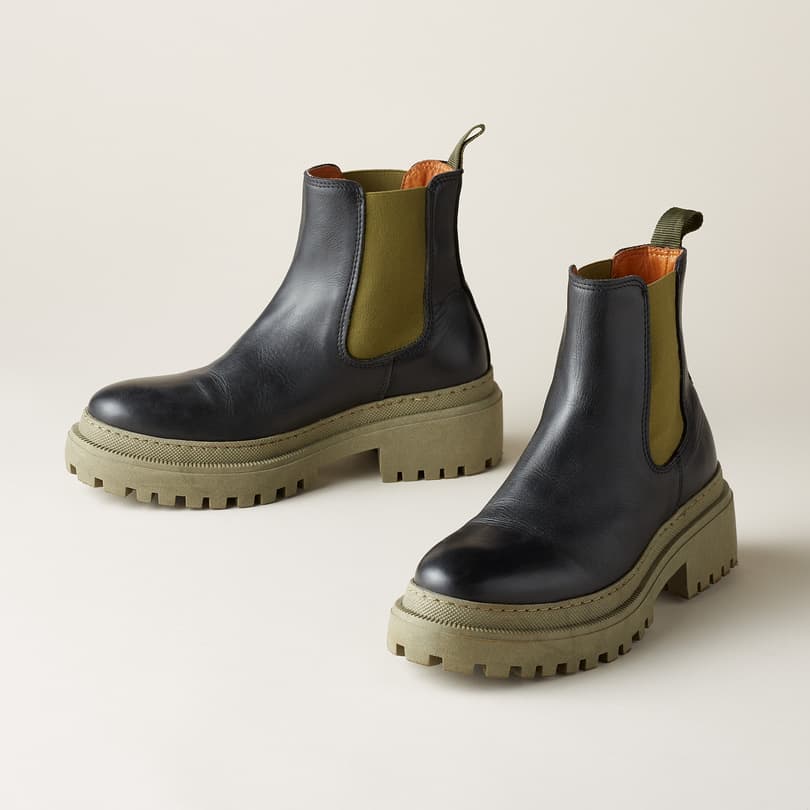 Westport best sale chelsea boots