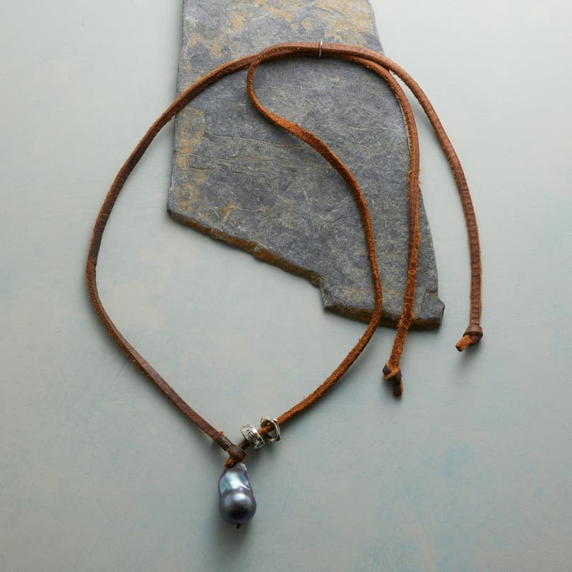 RUSTIC ELEGANCE NECKLACE view 1