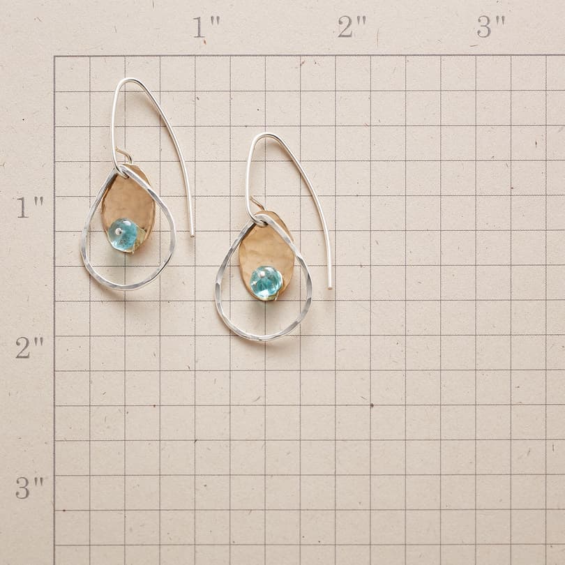 DOTTED APATITE EARRINGS view 1