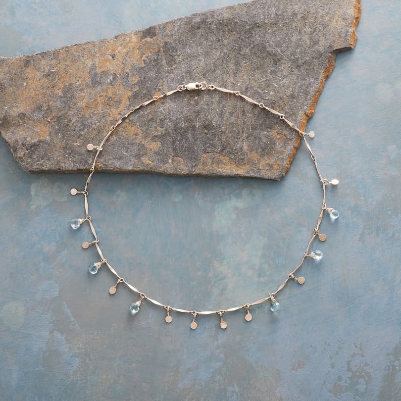 LITTLE LILYPAD NECKLACE view 1