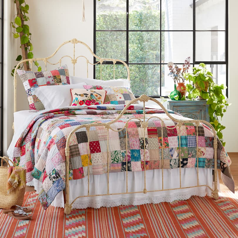 Modern Patchwork — all well