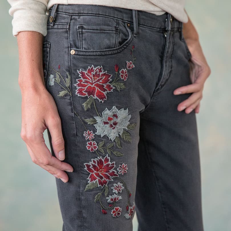 JACKIE FLORAL DRIFT JEANS view 3