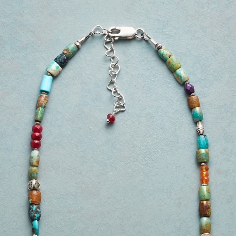 ENAMORED PATH NECKLACE view 2