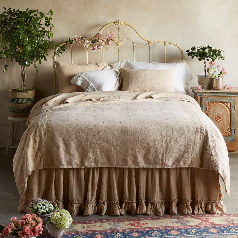 GOSSAMER LINEN EMBROIDERY DUVET view 1