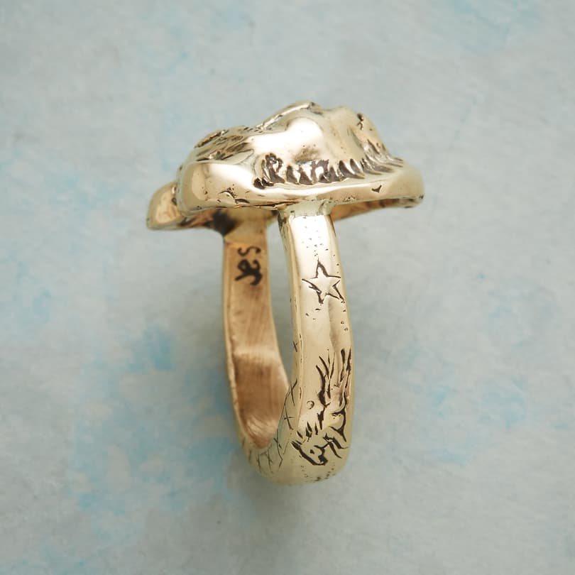 BRAVE LIONESS RING view 3