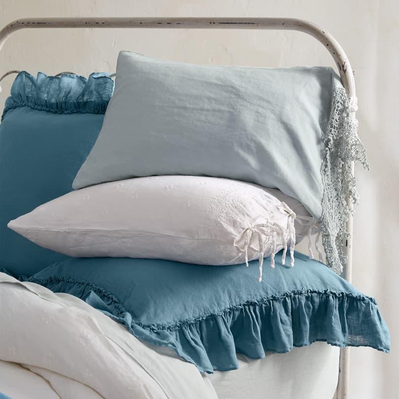 GOSSAMER LINEN LACE PILLOWCASE view 1