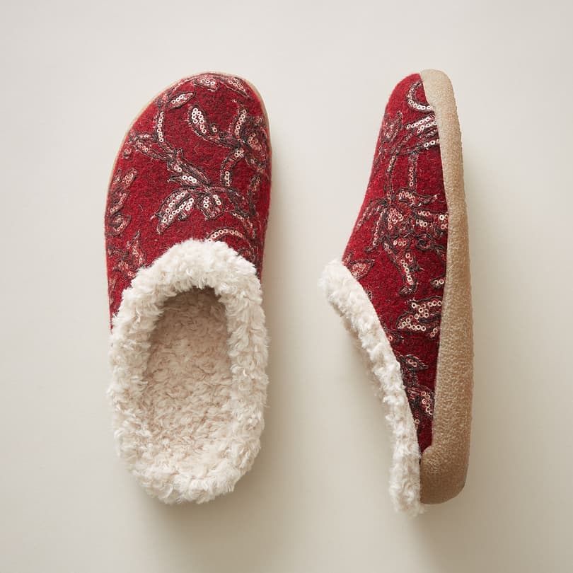 WINTER FOREST SLIPPERS view 1