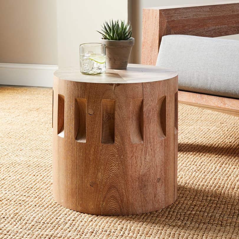 CASCADIA SIDE TABLE view 1