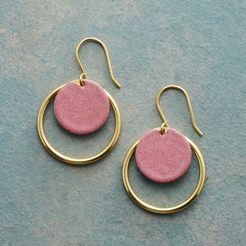 Abasto Earrings View 1