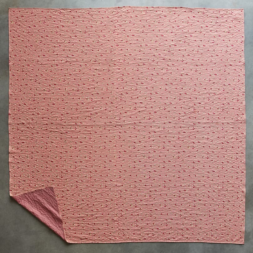 WILLA LIGHTWEIGHT QUILT view 1