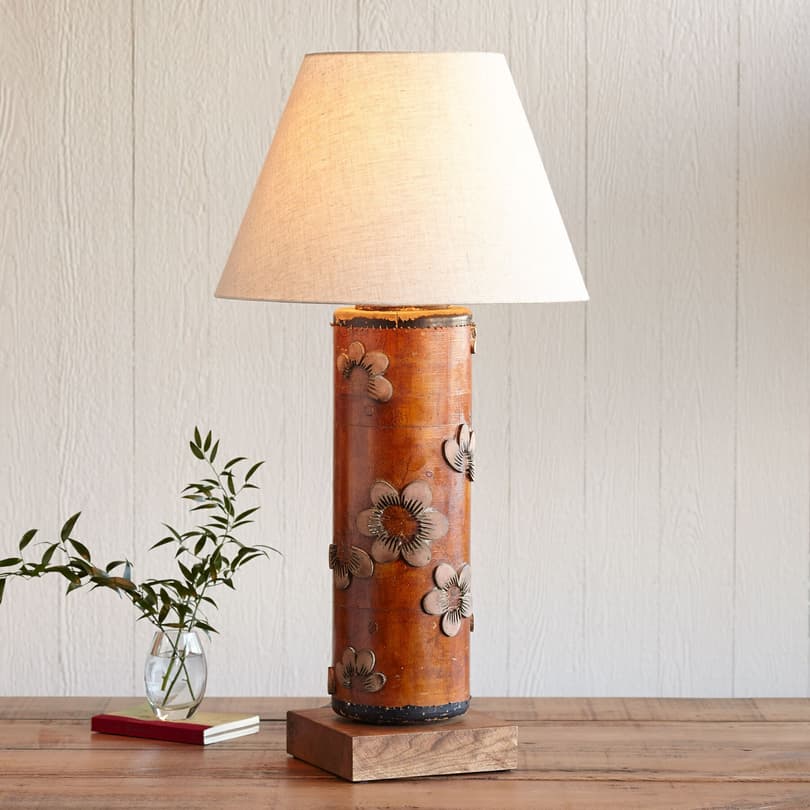 ONE-OF-A-KIND STOWE VINTAGE ROLLER LAMP view 1