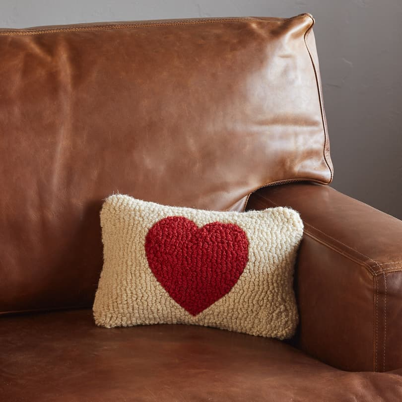 RED HEART MINI PILLOW view 1