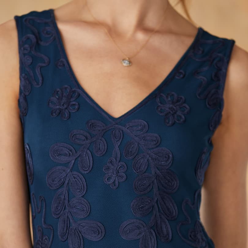 CAMEO DRESS - PETITES view 2