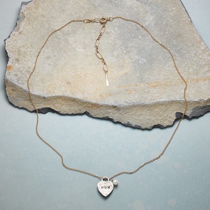 PUREST LOVE NECKLACE view 1