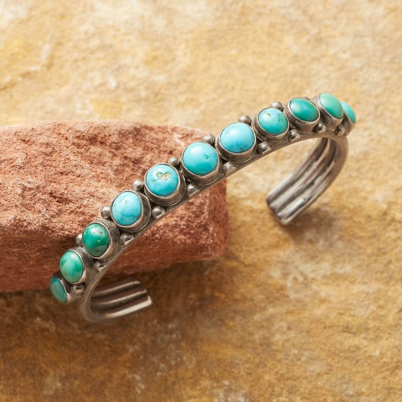 VINTAGE TURQUOISE ROW CUFF view 1