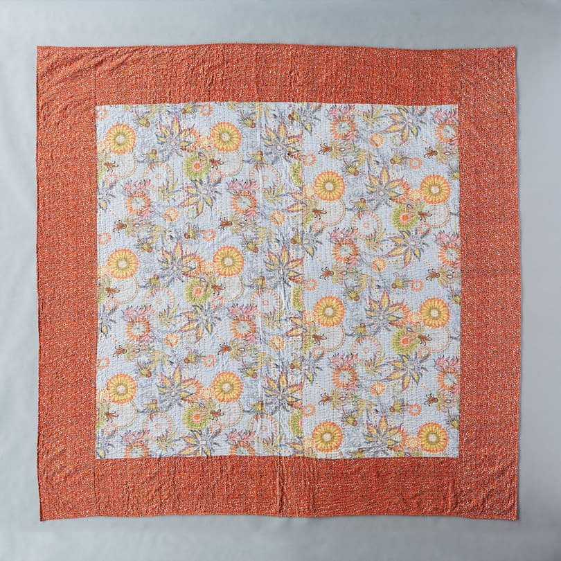 TROPICAL FLOWERS QUILT view 1