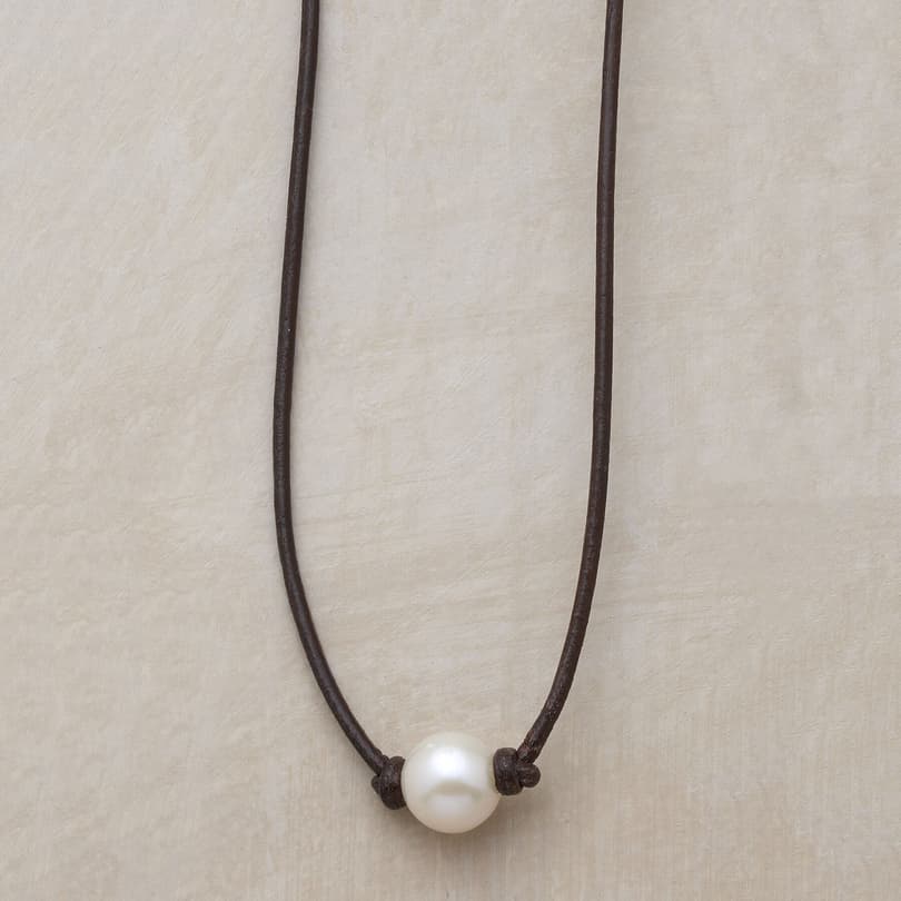 ENCHANTED PEARL NECKLACE view 1