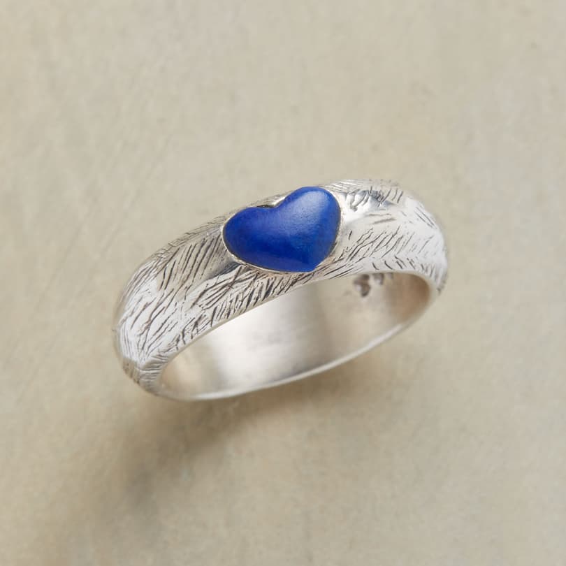 WOODLAND HEART RING view 1