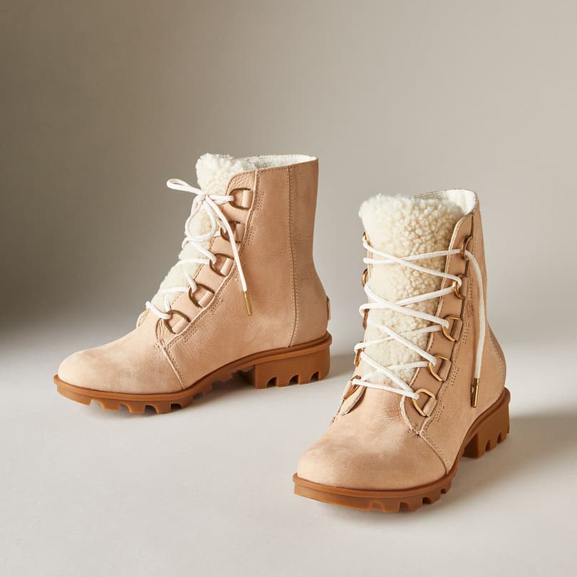 Sorel phoenix lace shearling 2024 boot