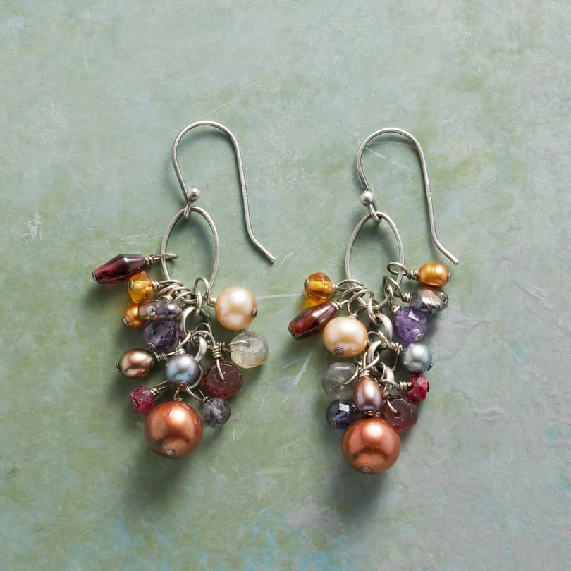 PEARL PETTI EARRINGS view 1