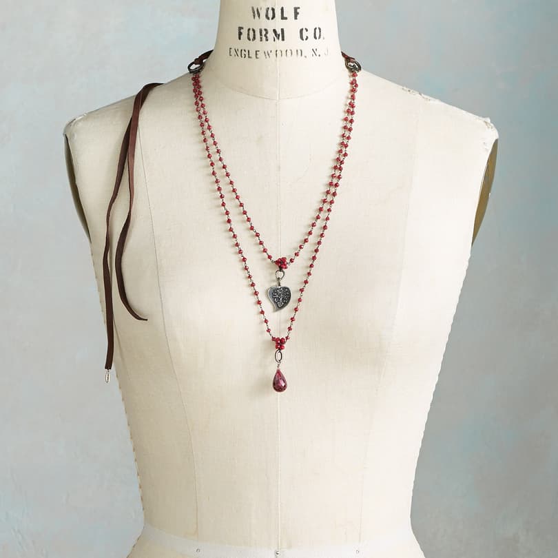 ENDLESS ARDOR NECKLACE view 2