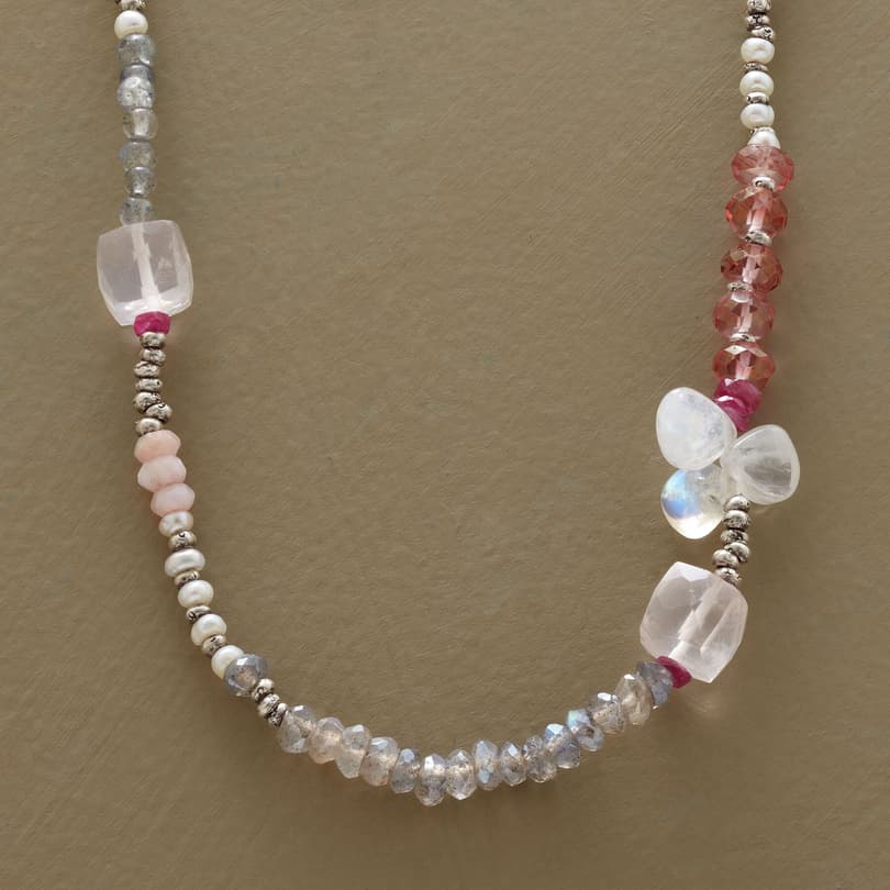 SOFT HUES NECKLACE view 1