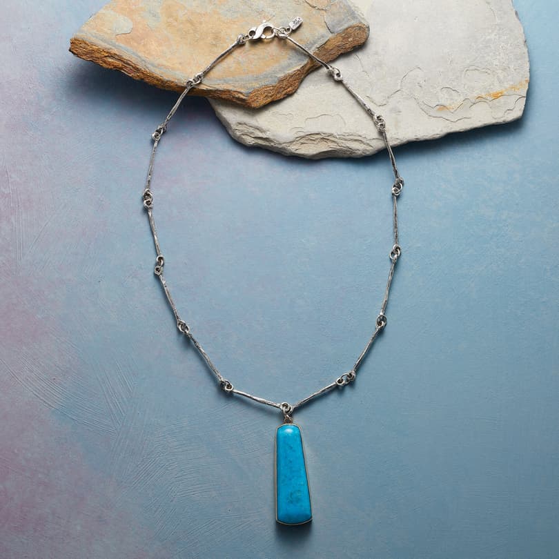 NOTEWORTHY NECKLACE view 1