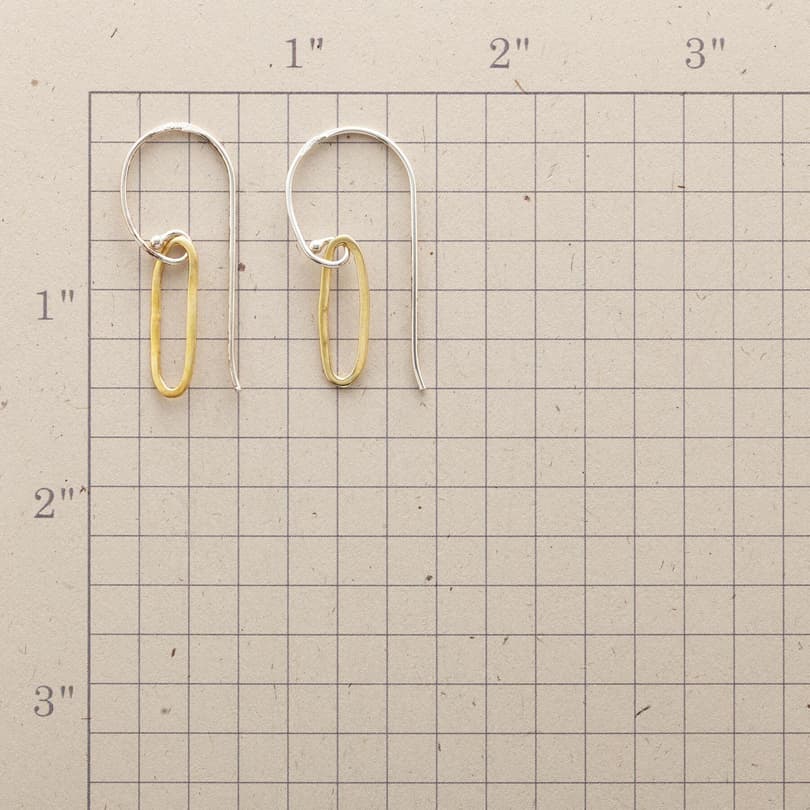 CURSIVE EARRINGS view 1