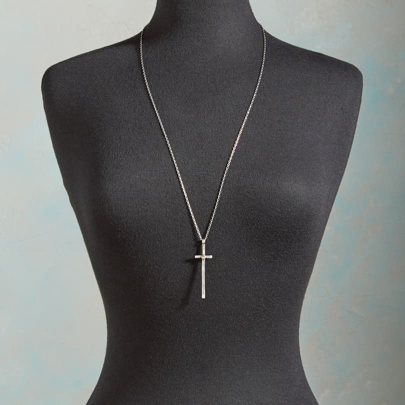 SHINING LIGHT NECKLACE view 2