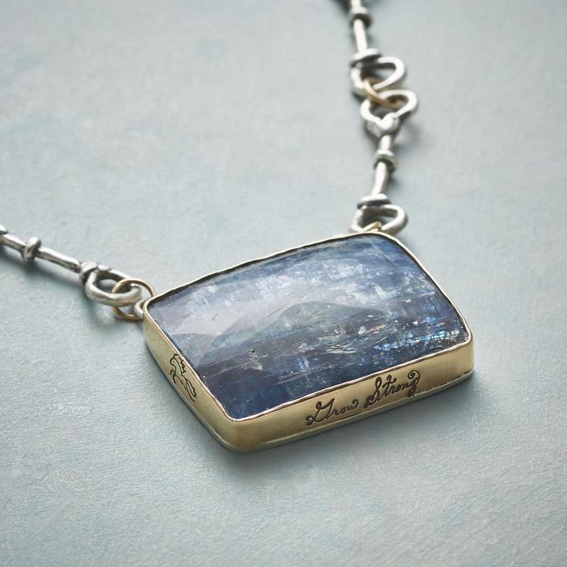LIVE EACH MOMENT NECKLACE view 4