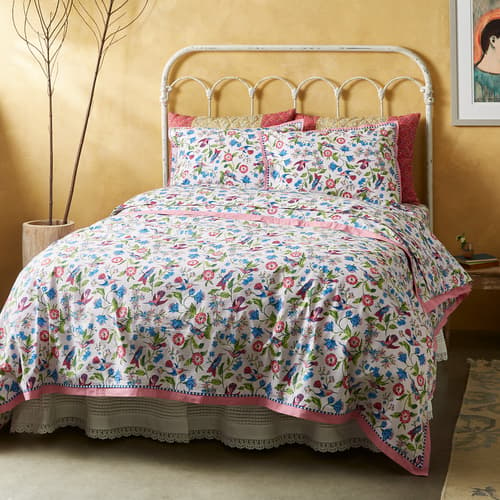 Hummingbird Beauty Duvet Cover View 1