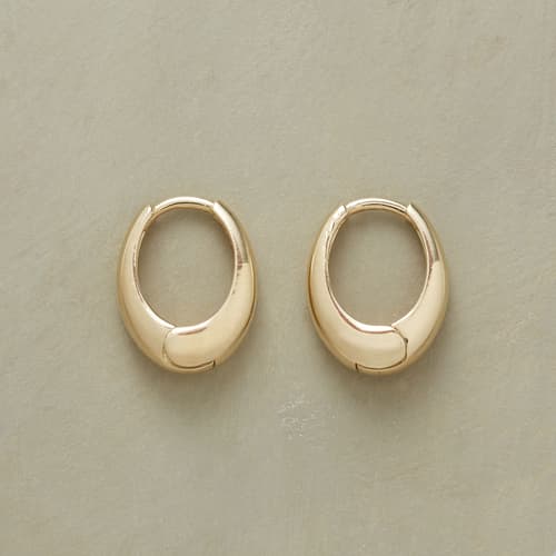 YELLOW GOLD OVAL HOOPS view 1