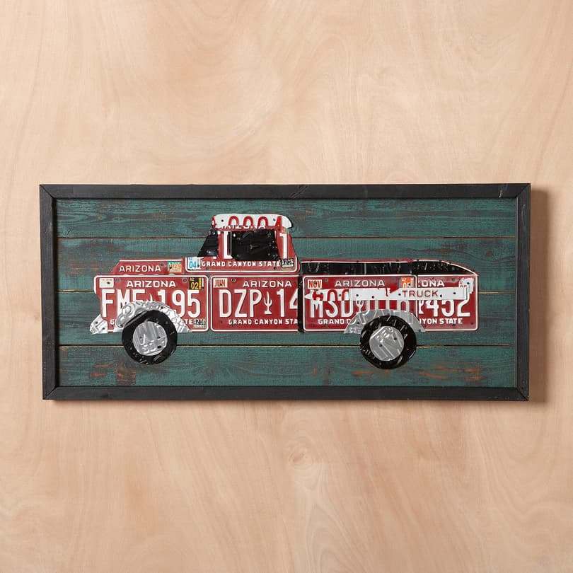 LICENSE PLATE TRUCK WALL ART view 1