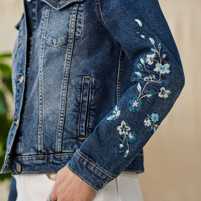 Driftwood Floral Embroidered Denim Jacket Falling Sunflower / Xs / Blue