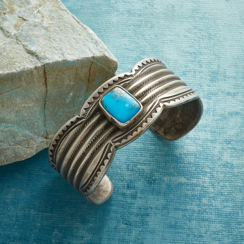 TURQUOISE SCALLOPED CUFF view 1