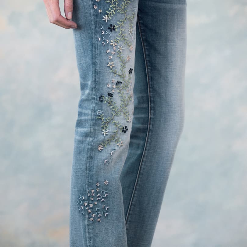 KELLY BLUEBERRY BLOSSOM JEANS view 4