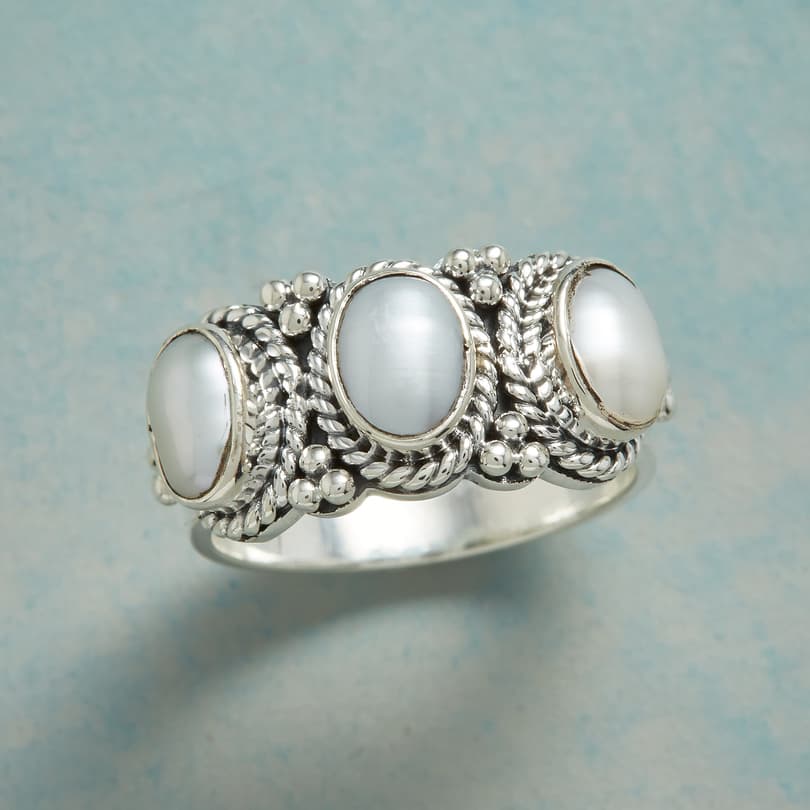 THREE OF PEARLS RING view 1
