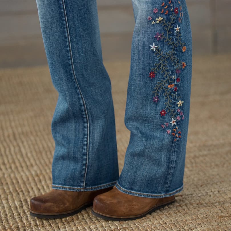 Driftwood Amaryllis Kelly Embroidered Jeans